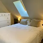 Peaceful And Comfortable With Valley View Holiday home