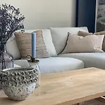 Peaceful And Comfortable With Valley View