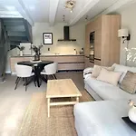 Peaceful And Comfortable With Valley View